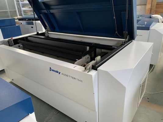 উন্নত মুদ্রণের জন্য সিডি-আর মডেল ৯০০ কেজি কম্পিউটার টু প্লেট মেশিন