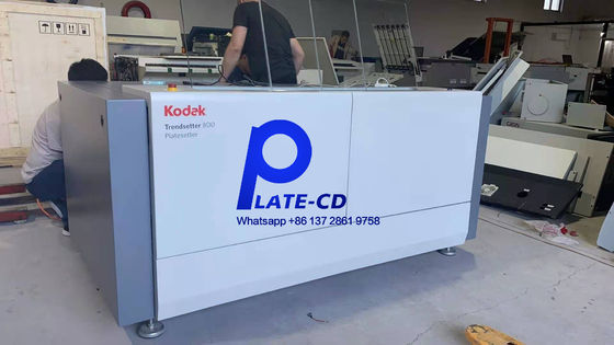 সেমি-অটোমেটিক সিটিপি সিটিসিপি অফসেট প্লেট তৈরির মেশিন নতুন / ব্যবহৃত